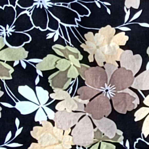 White Stag Floral Hawaiian Stretch Skort Mini Skirt with Belt 14 - Picture 4 of 4